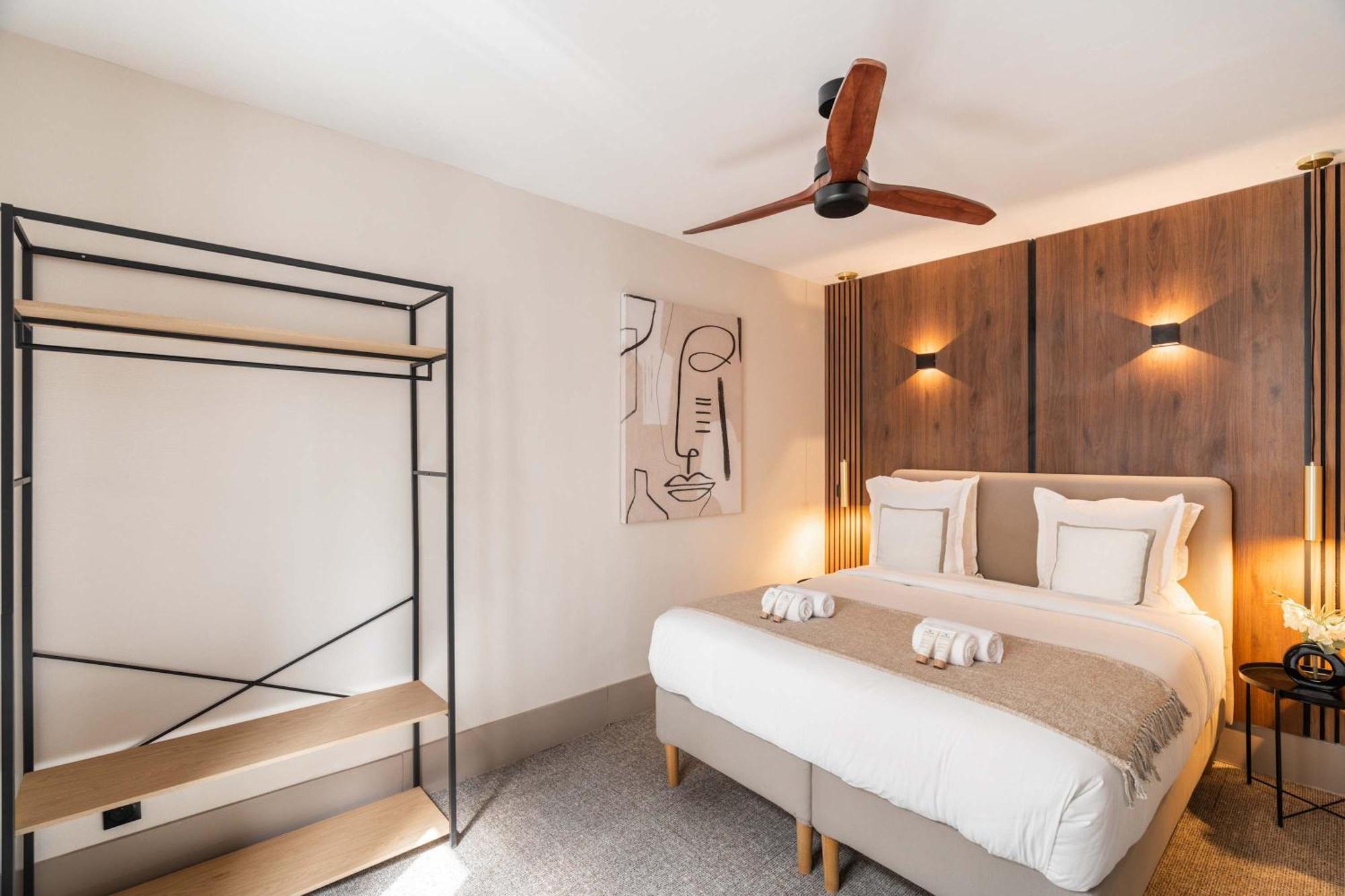 Family Apartment In パリ エクステリア 写真