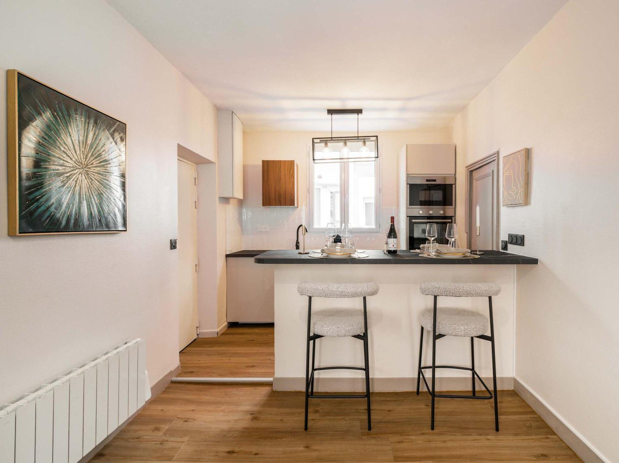 Family Apartment In パリ エクステリア 写真